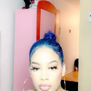 Meet your Posher, Eliana